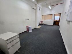 Admiralty Industrial Park (D27), Factory #619925031